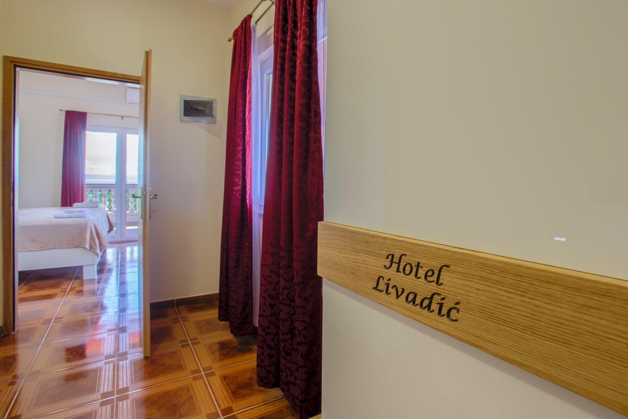 Hotel Livadic & Restaurant Ližnjan Dış mekan fotoğraf