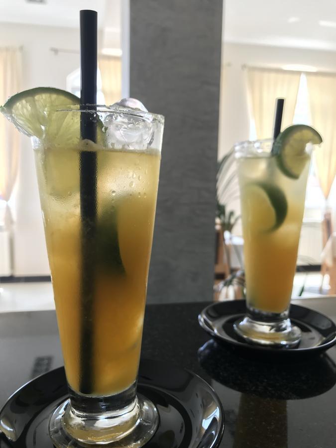 Hotel Livadic & Restaurant Ližnjan Dış mekan fotoğraf