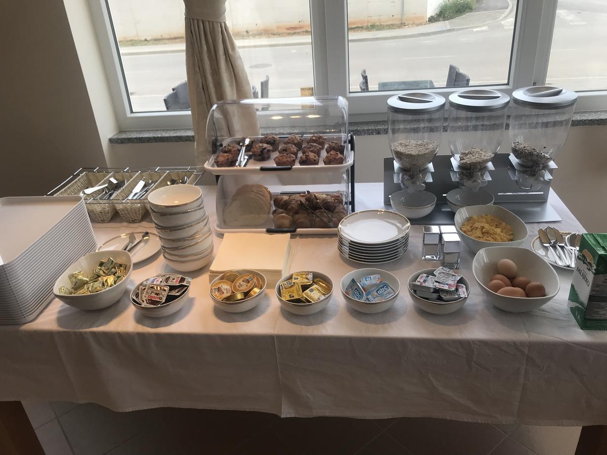 Hotel Livadic & Restaurant Ližnjan Dış mekan fotoğraf