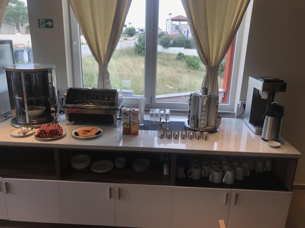 Hotel Livadic & Restaurant Ližnjan Dış mekan fotoğraf