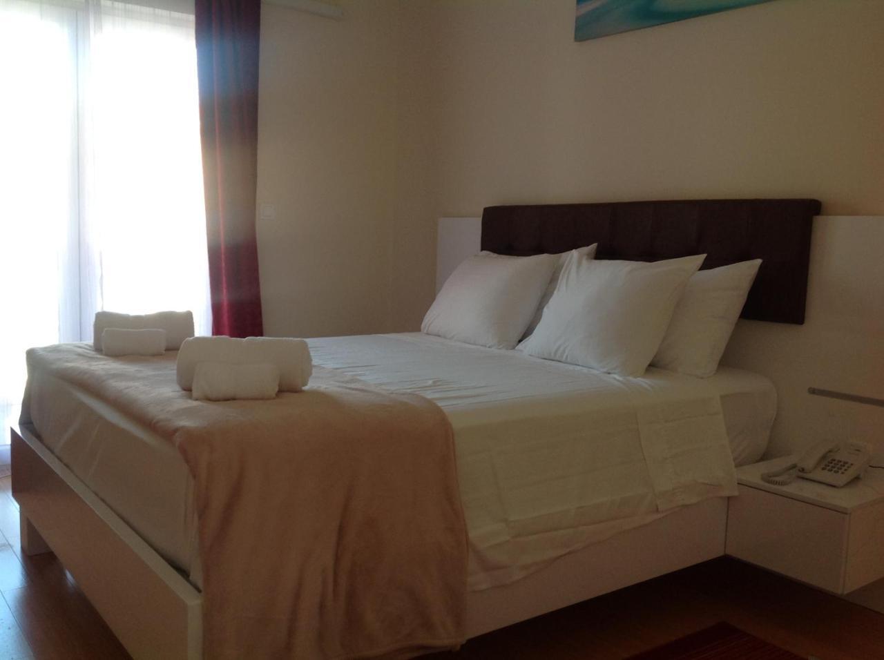 Hotel Livadic & Restaurant Ližnjan Dış mekan fotoğraf