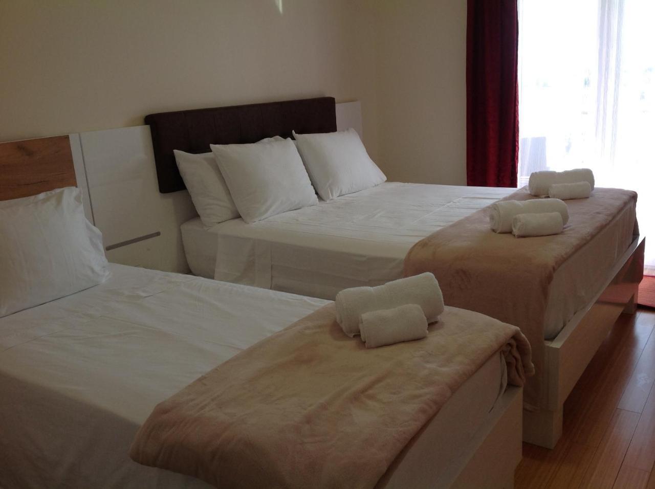 Hotel Livadic & Restaurant Ližnjan Dış mekan fotoğraf